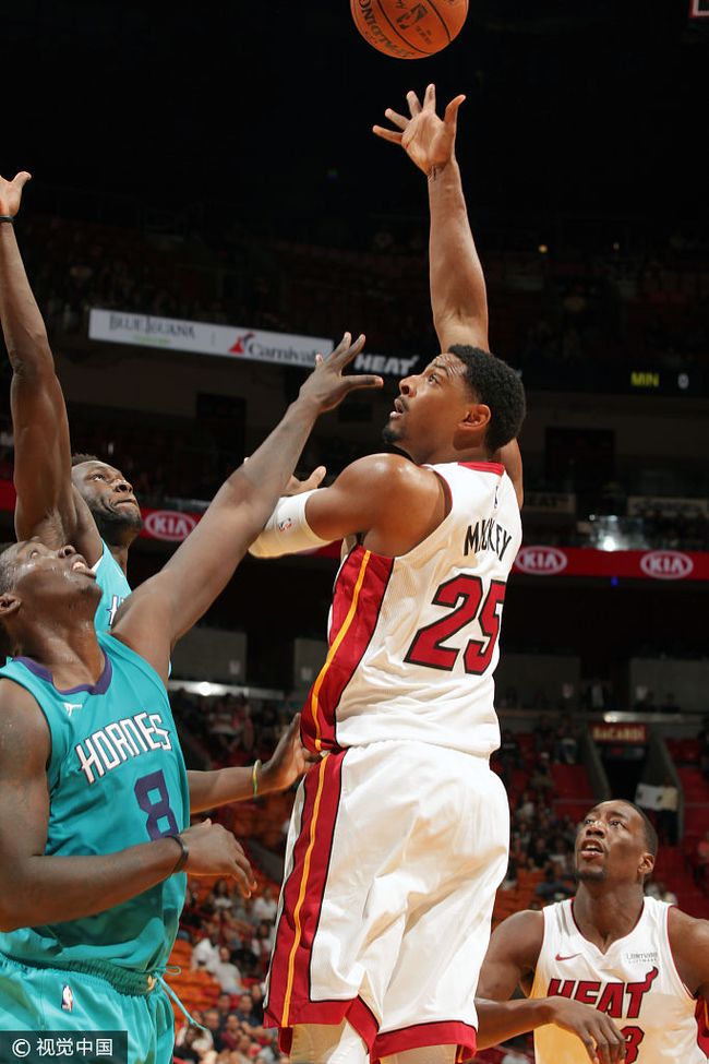 加时末段突围战来临，夏洛特黄蜂围绕法国杯防线松动，压力陡增，细节决定成败的简单介绍